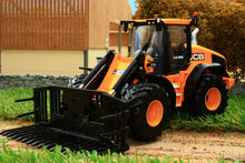 Load image into Gallery viewer, 43223 Britains Jcb 419S Wheeled Loading Shovel Tractors And Machinery (1:32 Scale)