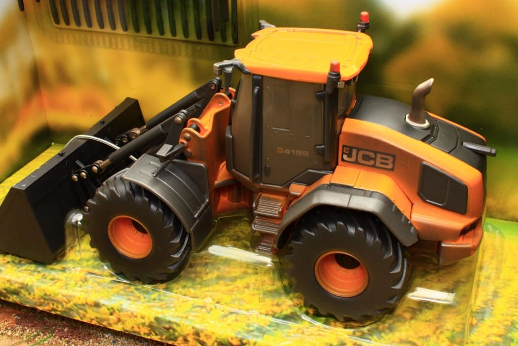 Britains JCB 419S Wheeled Loading shovel