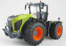 Load image into Gallery viewer, 43246 Britains Claas Xerion 5000 Tractor