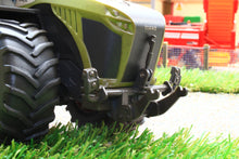 Load image into Gallery viewer, 43246(w) WEATHERED Britains Claas Xerion 5000 Tractor