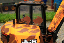 Load image into Gallery viewer, 43279 BRITAINS MUDDY JCB MIDI EXCAVATOR