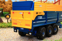 Load image into Gallery viewer, 43284 Britains Kane Half-Pipe Triple Axle Silage Trailer