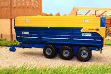 Load image into Gallery viewer, 43284 Britains Kane Half-Pipe Triple Axle Silage Trailer