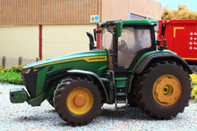 Load image into Gallery viewer, 43289 Weathered Britains John Deere 8R 370 Tractor