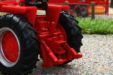 Load image into Gallery viewer, 43294 Britains Case International Harvester Farmall 1066 Tractor