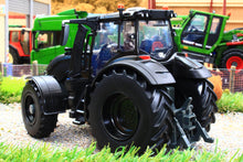 Load image into Gallery viewer, 43309 Britains 132 Scale Valtra Q305 4WD Tractor in Black