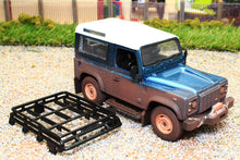 Load image into Gallery viewer, 43321 Britains Muddy Land Rover Defender