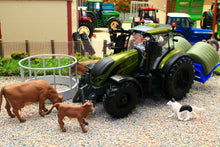 Load image into Gallery viewer, 43323 Britains Olive Green Valtra Playset inc. Bale Lifter and Cow Feeder