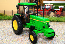 Load image into Gallery viewer, 43327 Britains Limted Edition John Deere 3140 2WD Tractor