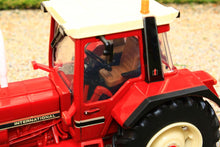 Load image into Gallery viewer, 43329 Britains Limited Edition International IH 1056 XL 4WD Tractor