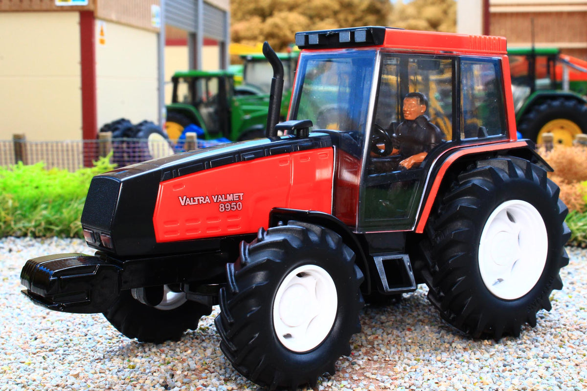 43342 Britains Valtra Valmet 8950 Tractor (Fans' Choice!) 1:32