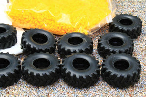 5698 SIKU SILO - CLAMP COVER WITH BULK BAG OF YELLOW PELLETS AND RUBBER TYRES