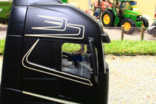 Load image into Gallery viewer, 6731 + 6734 SIKU RADIO CONTROLLED VOLVO FH16 LORRY WITH BLUETOOTH APP CONTROL VIA YOUR  SMART PHONE AND SCHMITZ CARGO BULL 3 AXLE TRAILER