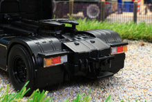 Load image into Gallery viewer, 6731 + 6734 SIKU RADIO CONTROLLED VOLVO FH16 LORRY WITH BLUETOOTH APP CONTROL VIA YOUR  SMART PHONE AND SCHMITZ CARGO BULL 3 AXLE TRAILER