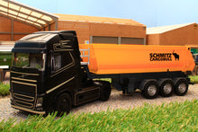 Load image into Gallery viewer, 6737 + 6734 SIKU RADIO CONTROLLED VOLVO FH16 LORRY WITH BLUETOOTH HAND CONTROLLER AND SCHMITZ CARGO BULL 3 AXLE TRAILER