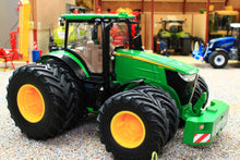 Load image into Gallery viewer, 6735 Siku John Deere 7290 on Duals - Radio Control