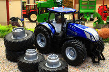 Load image into Gallery viewer, 6739 Siku New Holland T7.315 4WD Radio Control Tractor with removable Duals Bluetooth App Controlled Plus hand Controller