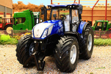 Load image into Gallery viewer, 6739 Siku New Holland T7.315 4WD Radio Control Tractor with removable Duals Bluetooth App Controlled Plus hand Controller