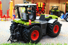 Load image into Gallery viewer, 6791 Siku Remote Control Bluetooth Claas Xerion 5000 TRAC VC Tractor