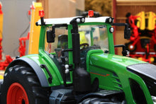 Load image into Gallery viewer, 6880 Siku 1:32 Scale Radio Control Fendt 939 Tractor Models