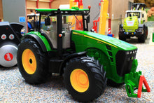 Load image into Gallery viewer, 6881 Siku 1:32 Scale Radio Control John Deere 8345R Tractor