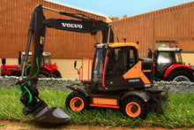 Load image into Gallery viewer, AT3200100 AT COLLECTIONS 132 SCALE VOLVO EWR 150E WHEELED EXCAVATOR