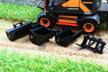 Load image into Gallery viewer, AT3200104 AT COLLECTIONS Eurosteel excavator attachment set