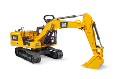 Load image into Gallery viewer, B02483 BRUDER CAT EXCAVATOR ON TRACKS