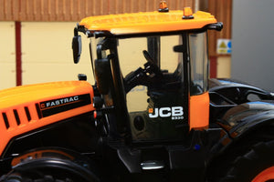 43206 Britains Jcb Fastrac 8330 Tractor Tractors And Machinery (1:32 Scale)
