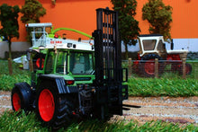 Load image into Gallery viewer, Bev012 Bevro Forklift Attachment In Black Tractors And Machinery (1:32 Scale)