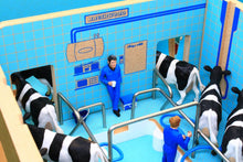 Load image into Gallery viewer, Bt2000 Herringbone Milking Parlour With Free Set Of Britains Fresian Cows Farm Buildings & Stables