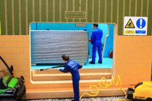 Load image into Gallery viewer, Bt2000 Herringbone Milking Parlour With Free Set Of Britains Fresian Cows Farm Buildings & Stables