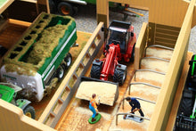 Load image into Gallery viewer, Bt3000 Traditional Cubicle Shed With Free Set Of Britains Fresian Cows! Farm Buildings & Stables