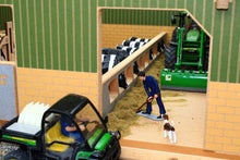 Load image into Gallery viewer, Bt8600 Covered Collecting Yard With Free Bt2010 Brushwood Slurry Ramp Farm Buildings & Stables (1:32