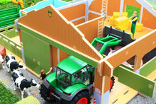 Load image into Gallery viewer, Bt8870 My Big Farm (1:24Th Scale Set) With Free Schleich Cow & Sheep! Authentic Buildings (1:24