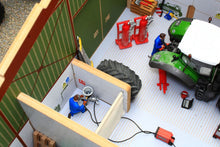 Load image into Gallery viewer, Bt8990 Agricultural Contractors Base With Free Contractors Sticker Set! Farm Buildings & Stables