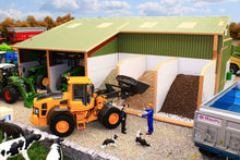 Load image into Gallery viewer, Bt8990 Agricultural Contractors Base With Free Contractors Sticker Set! Farm Buildings & Stables