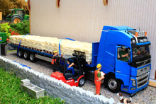 Load image into Gallery viewer, Bteuro3 Euro Style Potato Store With Free Brushwood Potato Boxes! Farm Buildings & Stables (1:32