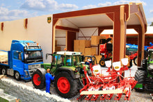 Load image into Gallery viewer, Bteuro3 Euro Style Potato Store With Free Brushwood Potato Boxes! Farm Buildings & Stables (1:32