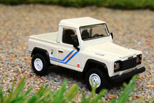 Load image into Gallery viewer, MGT00338 MiniGT 1:64 Scale Land Rover Defender 90 Pick Up in White MAY BE RHD OR LHD