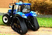 Load image into Gallery viewer, Mm1803 Marge Models New Holland T8.435 Smarttrax Tractor Tractors And Machinery (1:32 Scale)