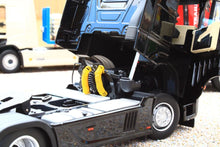 Load image into Gallery viewer, MM1911-02 Mercedes-Benz Actros Gigaspace 4x2 in Black
