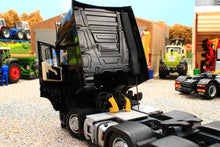 Load image into Gallery viewer, MM1912-02 Mercedes-Benz Actros Gigaspace 6x2 in Black