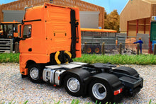 Load image into Gallery viewer, MM1912-05 MARGE MODELS MERCEDES BENZ ACTROS GIGASPACE 6 X 2 IN YELLOW