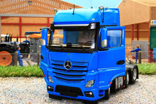 Load image into Gallery viewer, MM1912-06 MARGE MODELS MERCEDES BENZ ACTROS GIGASPACE 6 X 2 IN BLUE