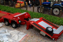 Load image into Gallery viewer, MM2011-01 MARGE MODELS NOOTEBOOM EURO LOW LOADER WITH INTERDOLLY IN RED