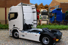 Load image into Gallery viewer, MM2014-01 Marge Models Scania R500 Lorry 4x2 in White