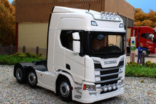 Load image into Gallery viewer, MM2015-01 Marge Models Scania R500 Lorry 6x2 in White