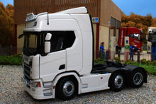 Load image into Gallery viewer, MM2015-01 Marge Models Scania R500 Lorry 6x2 in White