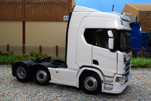 Load image into Gallery viewer, MM2015-01 Marge Models Scania R500 Lorry 6x2 in White